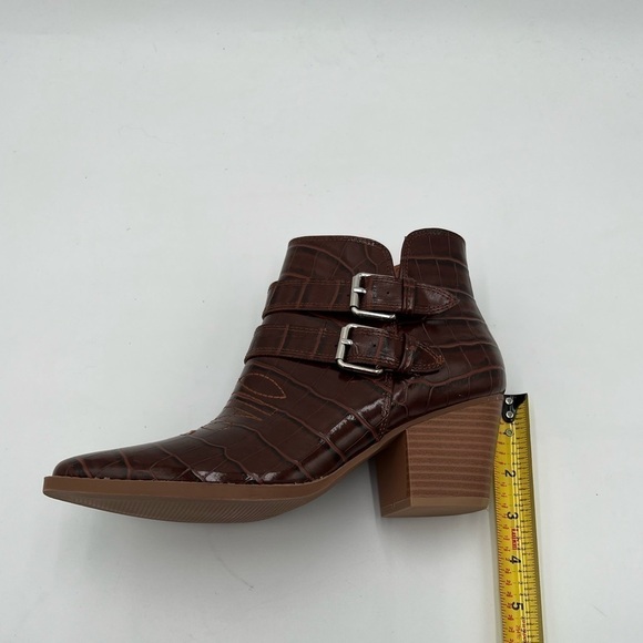 ZBY Snake Pattern Double Buckle Heel Ankle Boots Size 6 1/2 - Picture 12 of 12